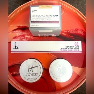 iT Cosmetics Bundle